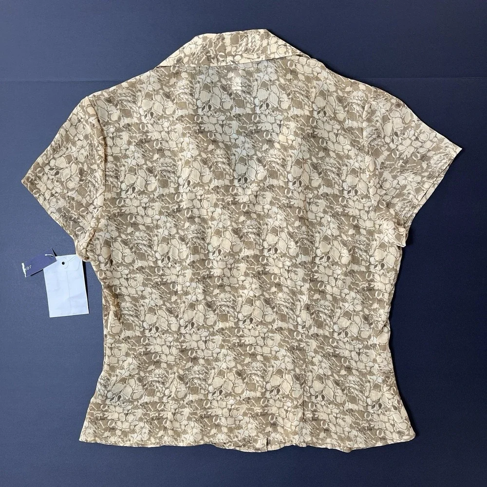 Jones Wear Button Up Women's 6 Green Geometric Print Floral Business Casual NWT - Picture 5 of 7